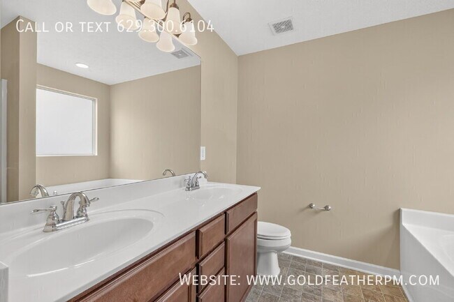 Building Photo - 1333 Bombadil Ln