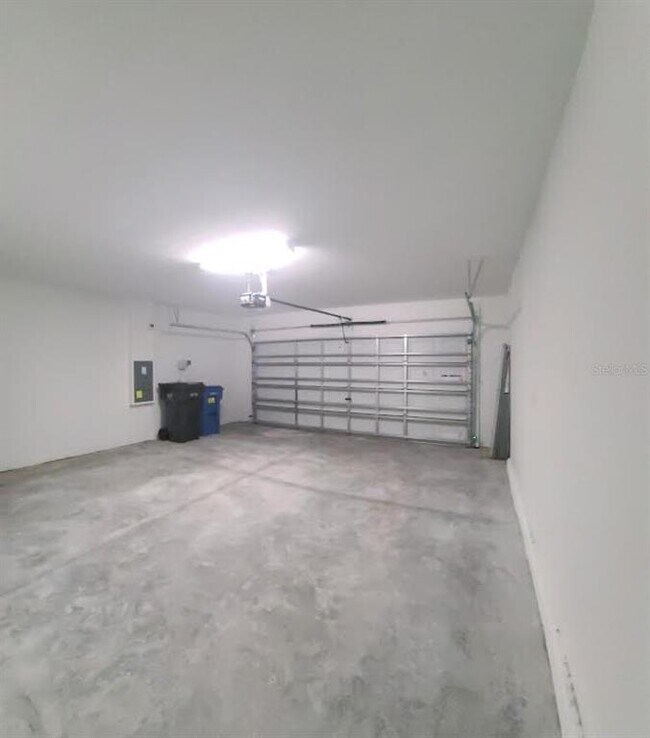 Building Photo - 10009 Calypso Orchid Ct