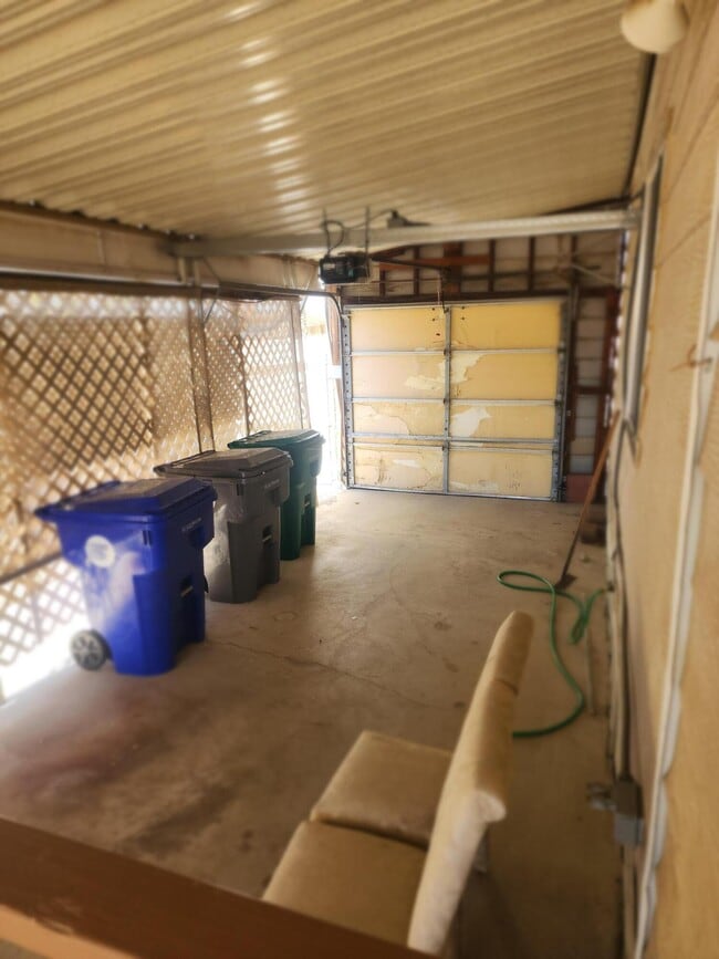 Building Photo - 16730 Cll Casita