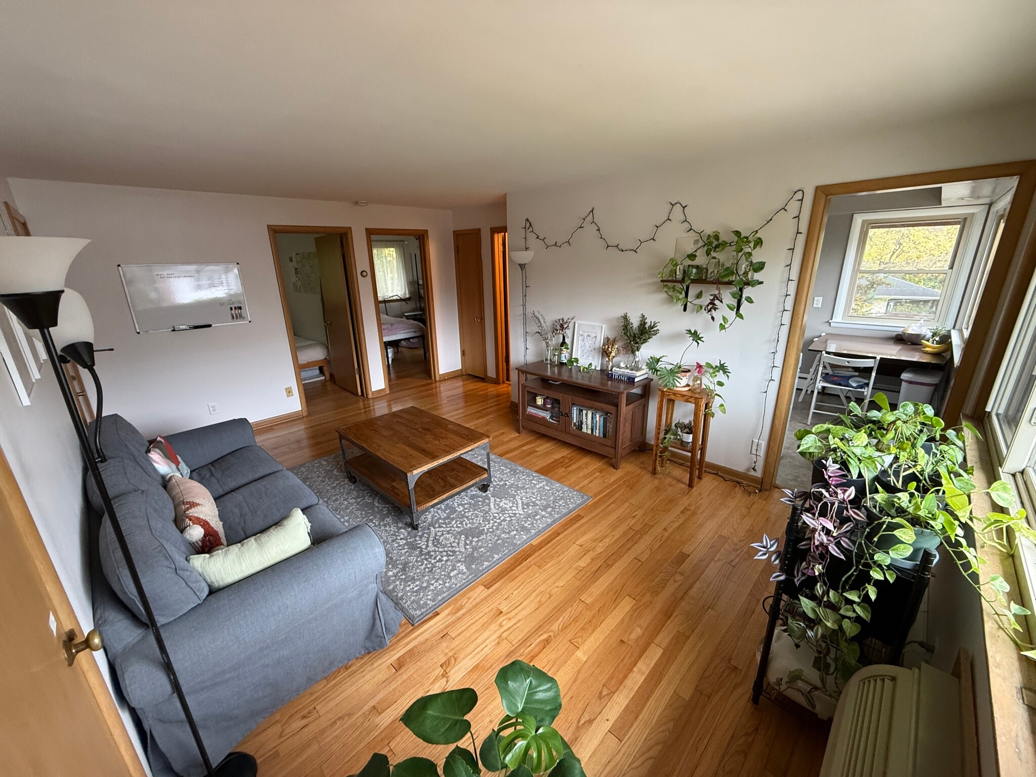 Building Photo - 910 High St