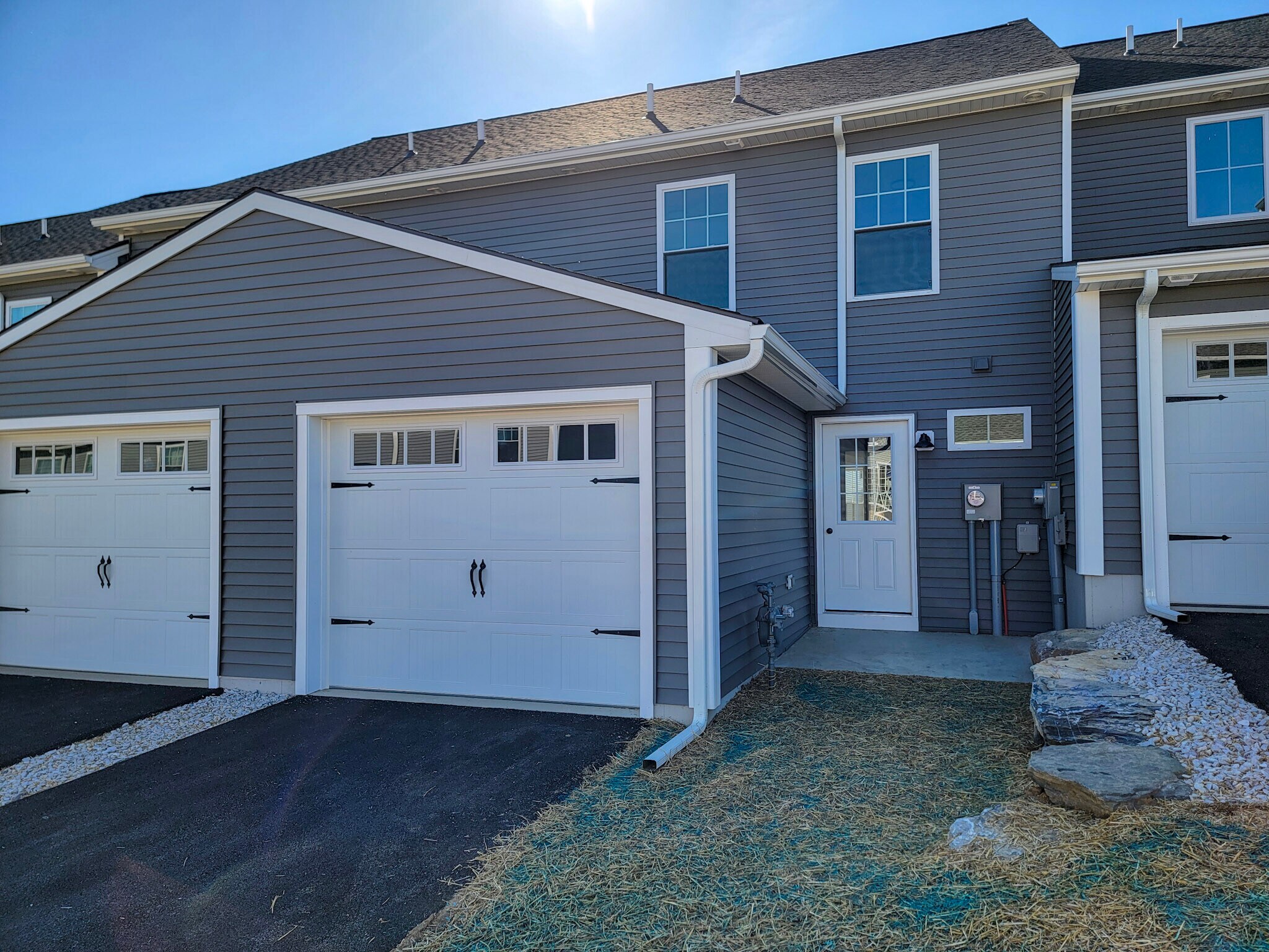 Building Photo - 19 Pacific Blvd