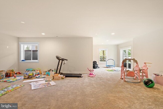 Building Photo - 35898 Quantum Pl