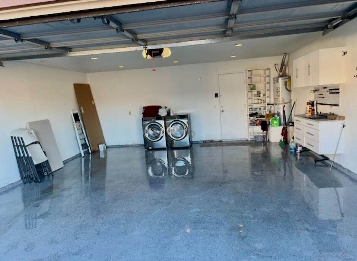 Building Photo - 74111 Catalina Way