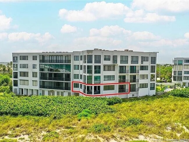 Building Photo - 2375 NE Ocean Blvd