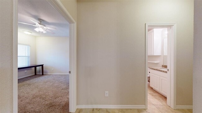 Building Photo - 3805 Silverthorne Ln