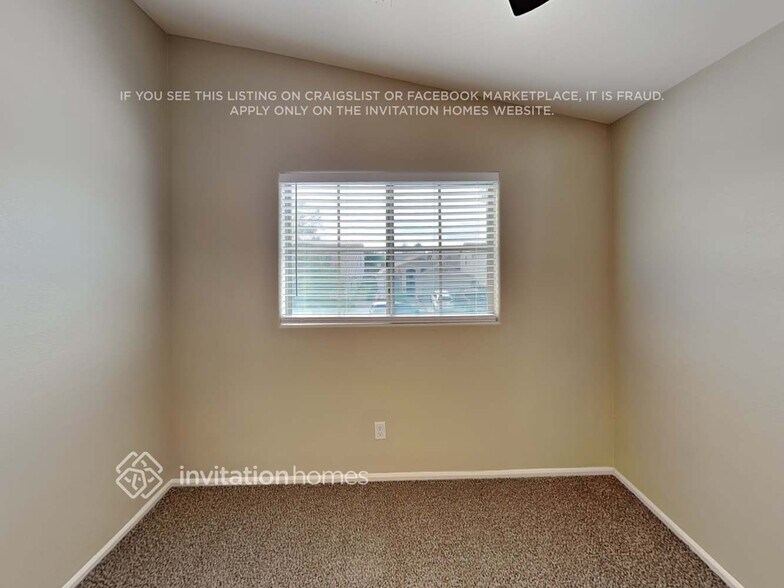 Building Photo - 12324 W Denton Ave