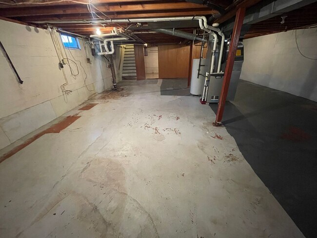 Building Photo - Brick Home w/ Detached Garage For Rent Shelbyville