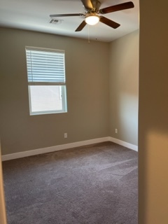 Building Photo - 2546 W Cripple Creek Dr