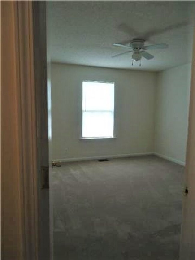 Building Photo - 3 Bedroom, Dog Friendly, Home For Rent In ...