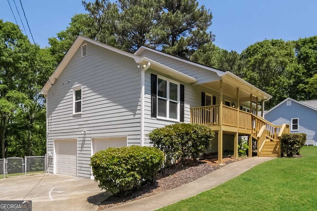 Building Photo - 333 Oak Landing Cir