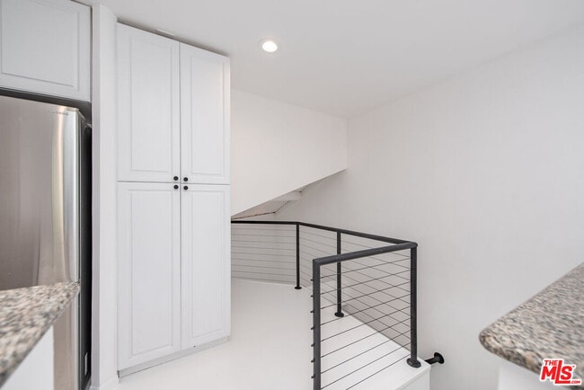 Building Photo - 29235 Heathercliff Rd