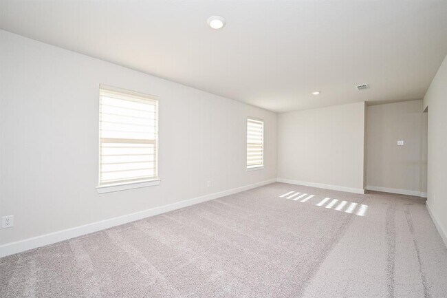 Building Photo - 21827 Erskine Peaks Pl
