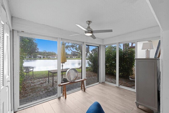 Building Photo - 5400 Poppy Pl