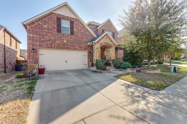 Building Photo - 8609 McCutchins Dr