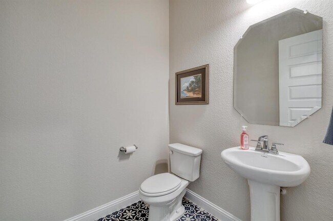 Building Photo - 4304 Allenbrook Dr