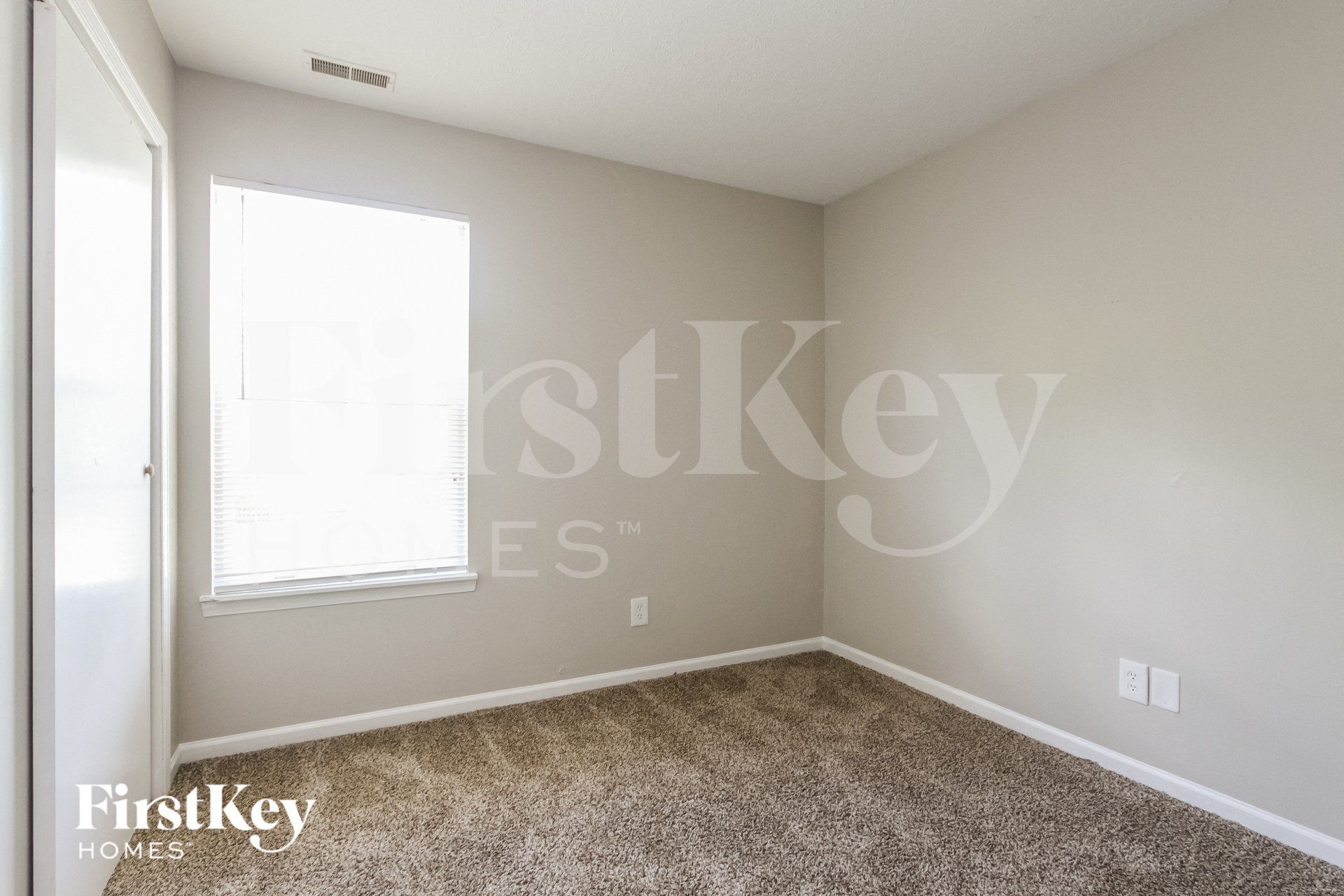 Building Photo - 8332 Country Meadows Dr