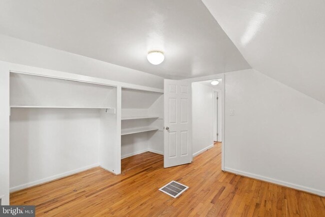Building Photo - 45629 Frank Hayden Ln