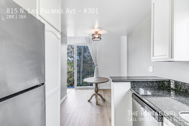 Building Photo - 815 N Las Palmas Ave