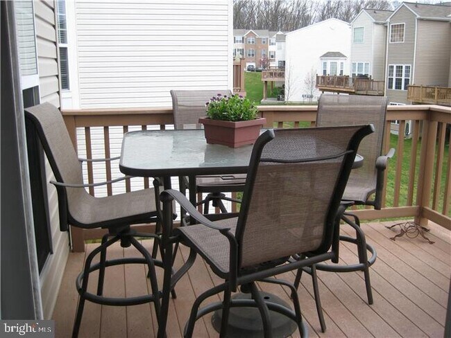 Building Photo - 181 Hudson Dr