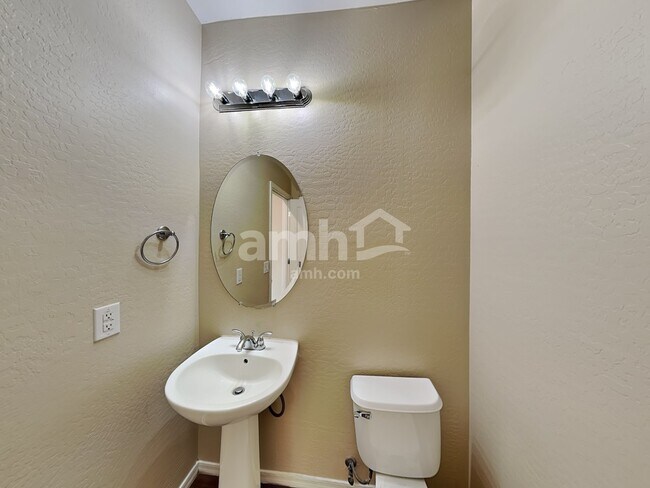 Building Photo - 148 S 108th Ave