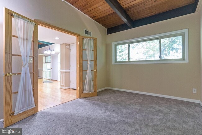 Building Photo - 4381 Americana Dr