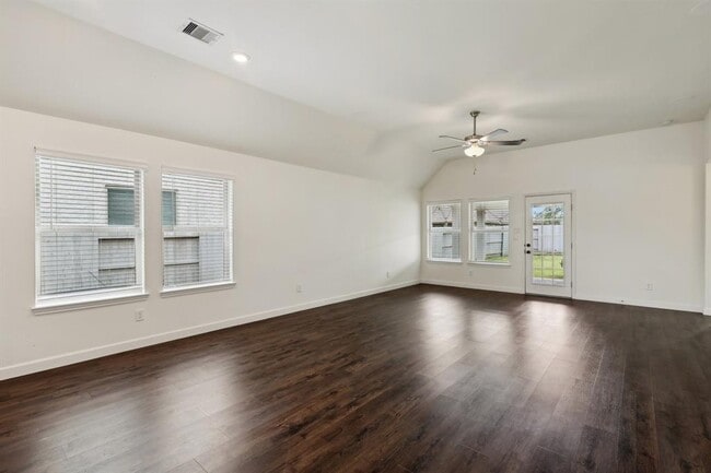 Building Photo - 4610 Cedar Butte Ln