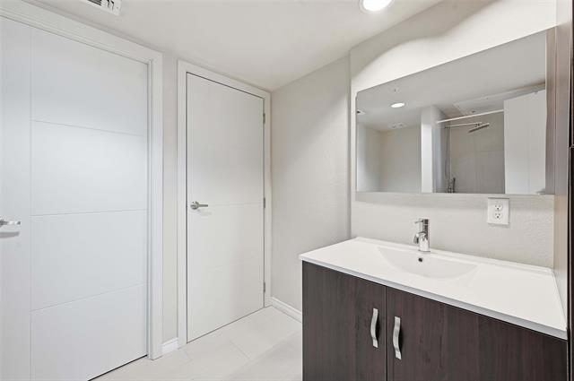 Building Photo - 1100 W Trinity Mills Rd