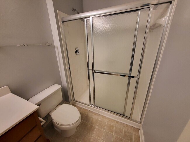 Building Photo - 339 Westbend Dr