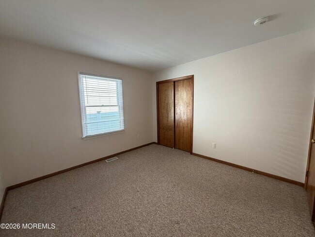 Building Photo - 1310 George St