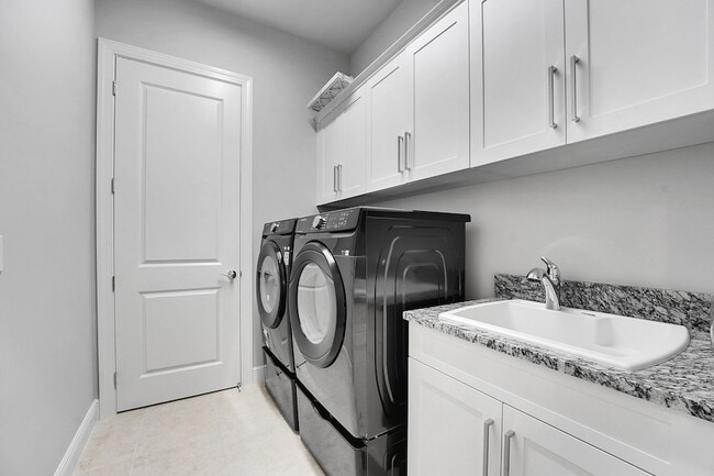 Building Photo - 12582 Nautilus Cir