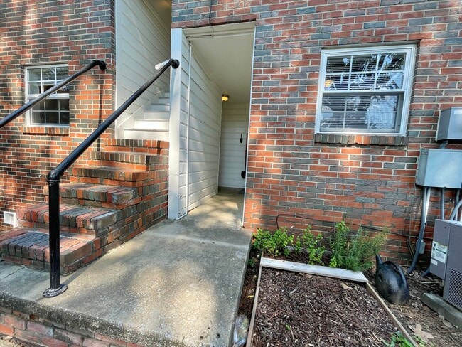 Back door entry - 1900 Courtney Dr