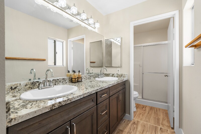 Building Photo - 44884 Marge Pl