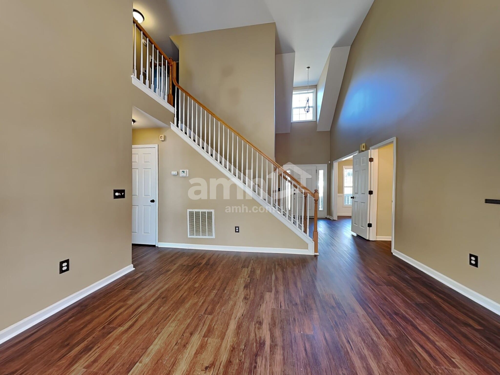 Building Photo - 11 Bittercrest Ct