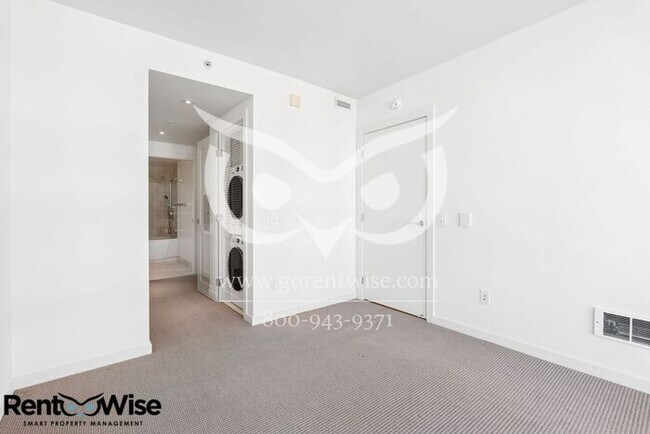 Building Photo - 829 Folsom St