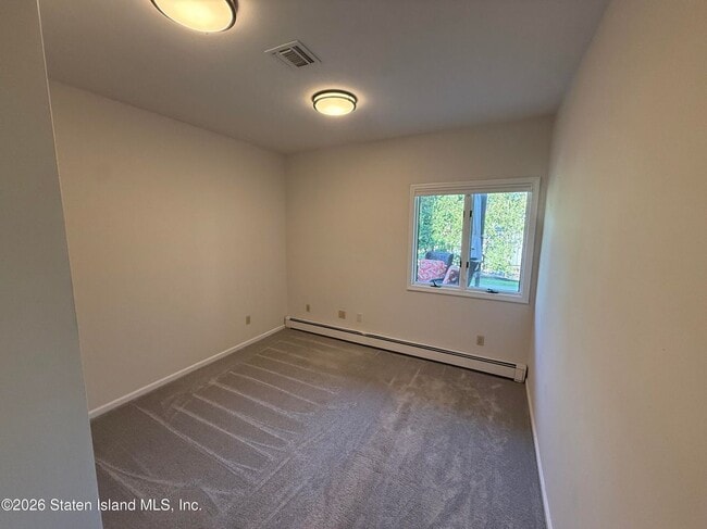 Building Photo - 73 Aspinwall St
