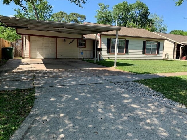 Building Photo - 8318 Highcrest Dr