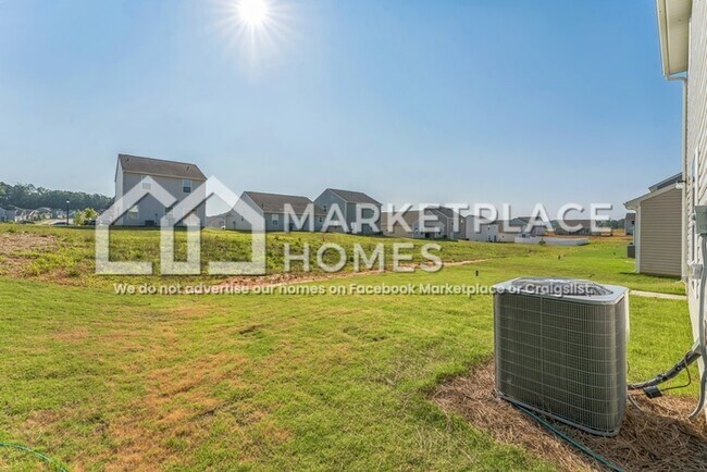 Building Photo - 3402 Saddlebred Dr