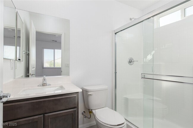 Building Photo - 5319 Wally St