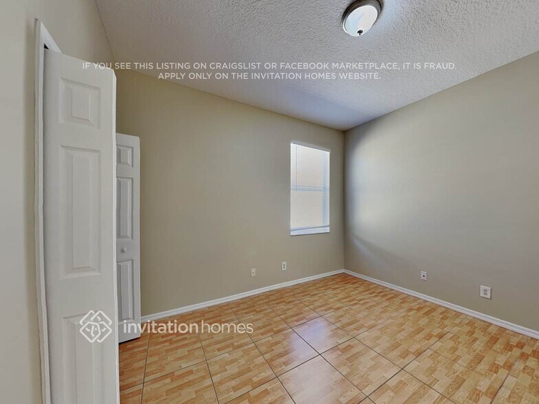 Building Photo - 13326 Rosemeade Cove