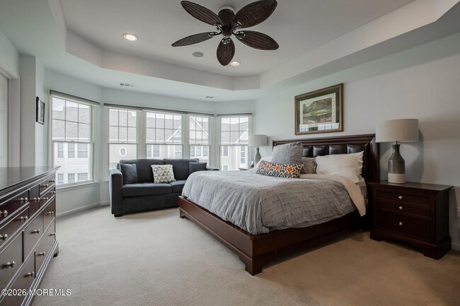 Building Photo - 5 Grant St