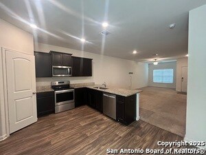 Building Photo - 2815 Citron Garden