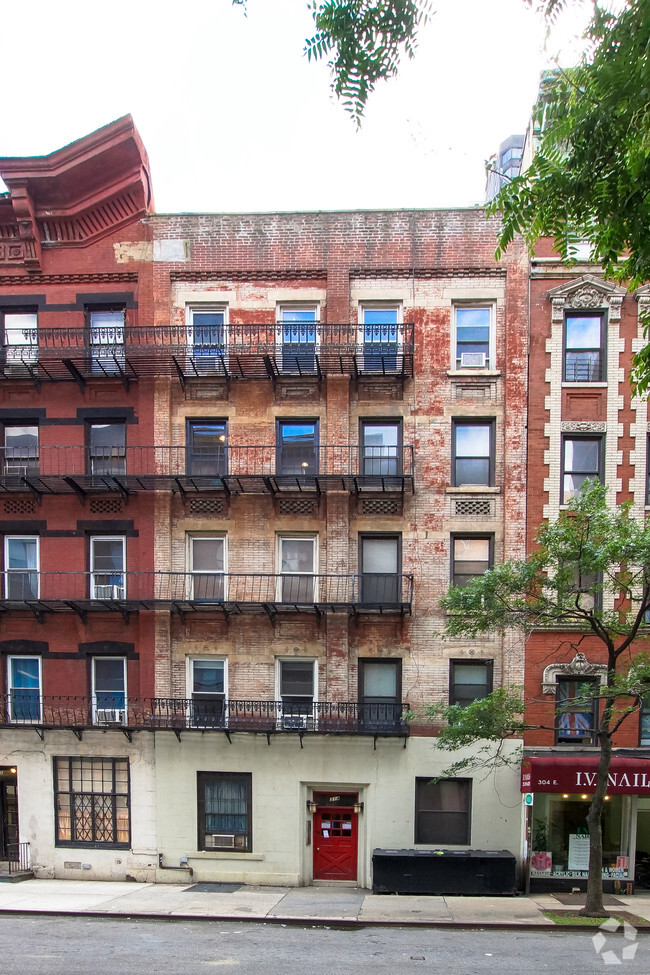 Primary Photo - 314 East 62nd Street