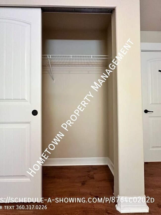 Building Photo - 7301 Ashdown Ln SE