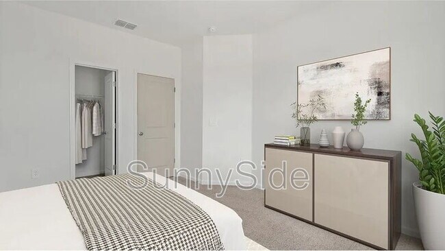 Building Photo - 2939 Maloof Dr