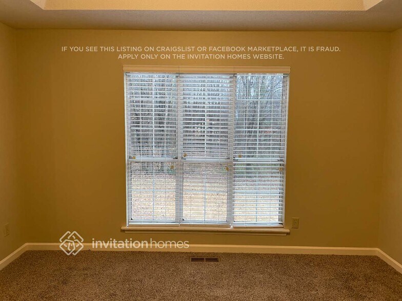 Building Photo - 4049 Sharon Woods Dr