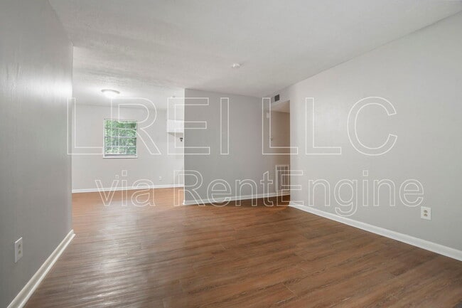 Building Photo - 12513 E Orell Rd