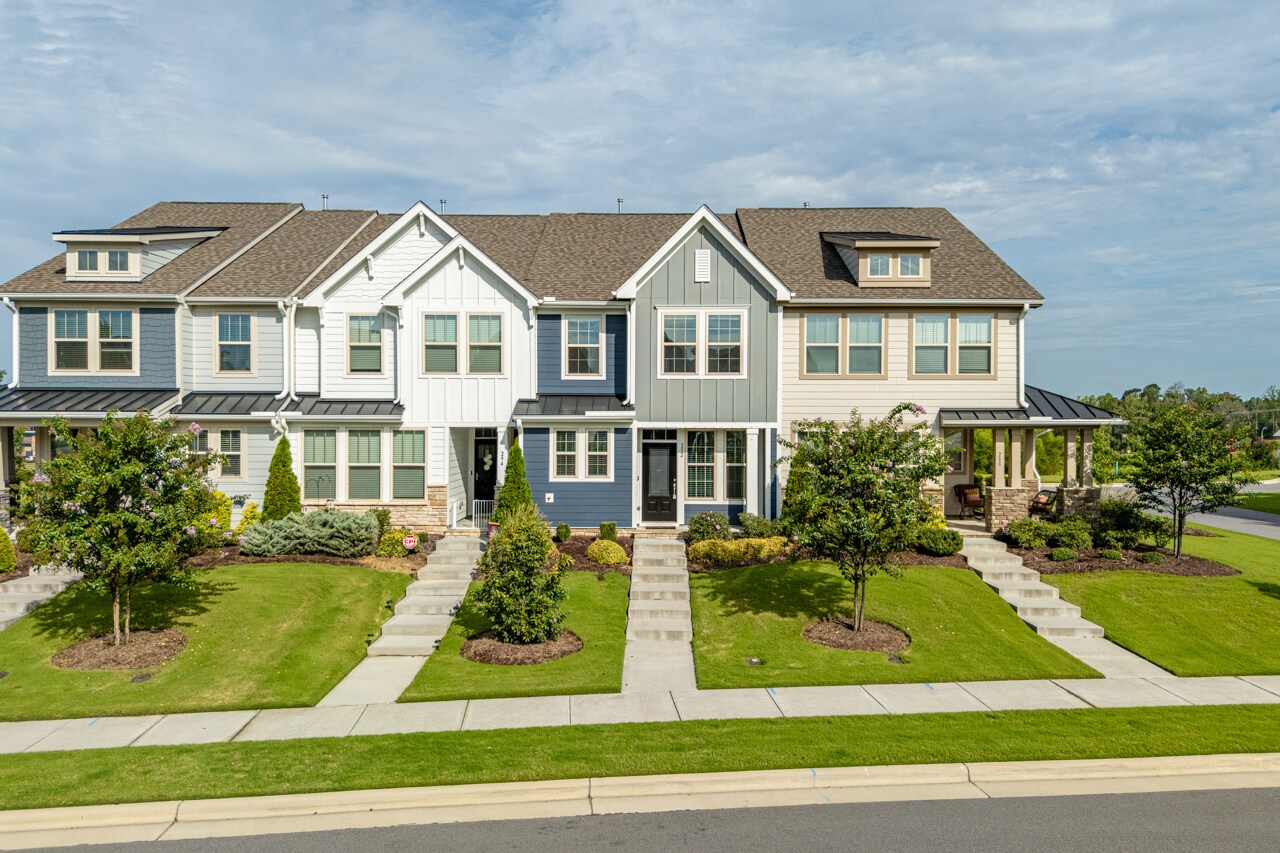 Building Photo - 292 Douglas Falls Dr