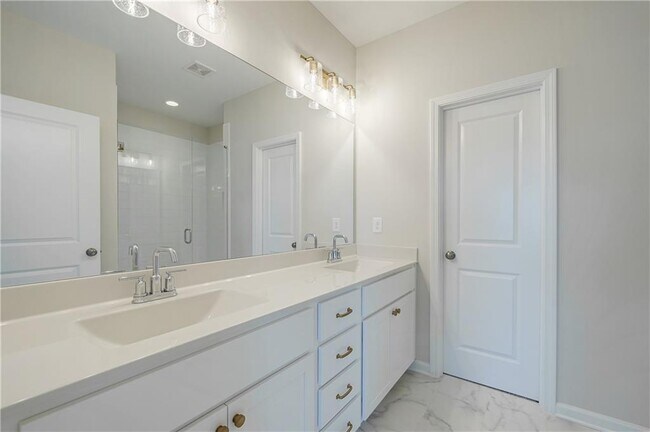 Building Photo - 150 Harlow Cir