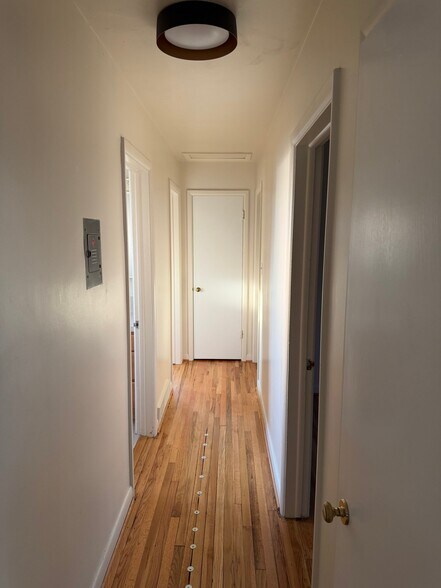 Building Photo - 3285 N 500 E