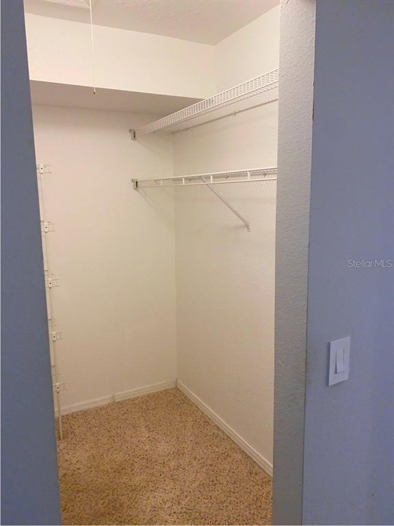 Building Photo - 1375 Saxony Cir